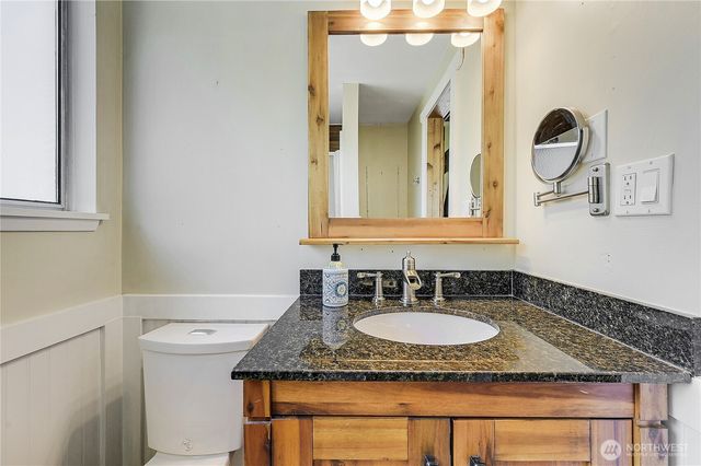 3280 Dabob Road, Quilcene, WA 98376