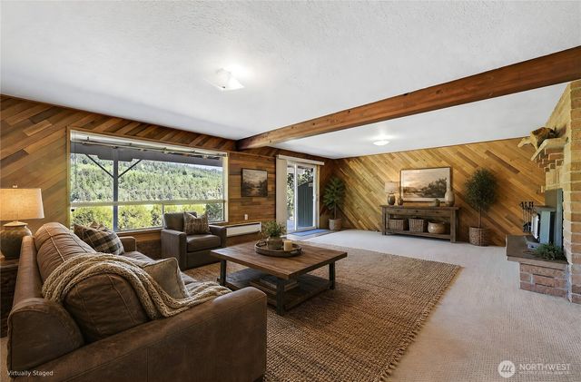 3280 Dabob Road, Quilcene, WA 98376