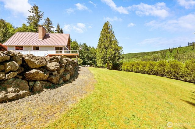 3280 Dabob Road, Quilcene, WA 98376