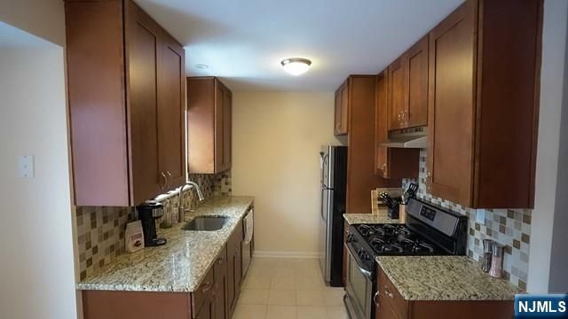 1806 Faulkner Court, Mahwah, NJ 07430