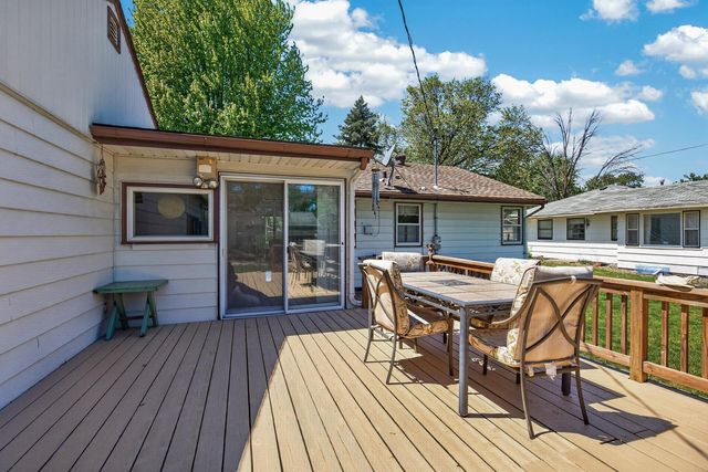 8407 5th Avenue S, Bloomington, MN 55420