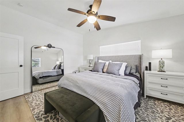 1026 S LAKEMONT AVENUE, Winter Park, FL 32792