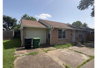 4825 Brinkley Street, Houston, TX 77033