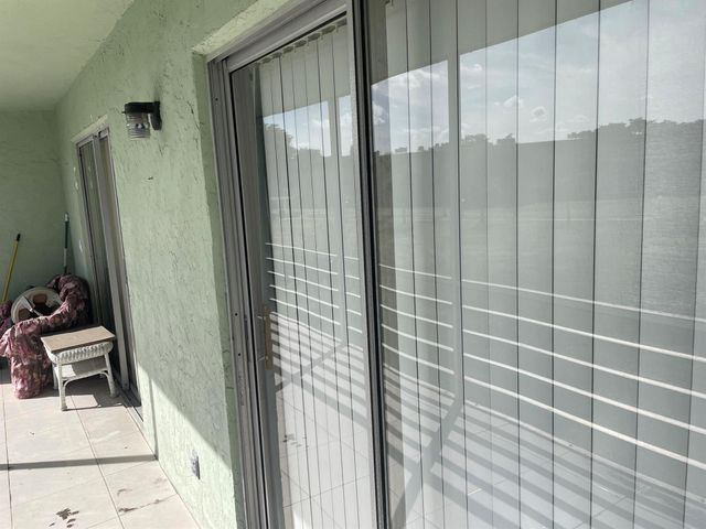 3300 Springdale Boulevard 201, Palm Springs, FL 33461