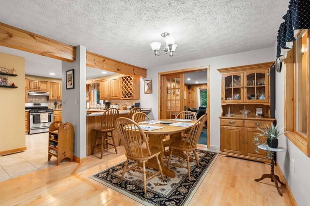 42 Thorndike Road, Weare, NH 03281