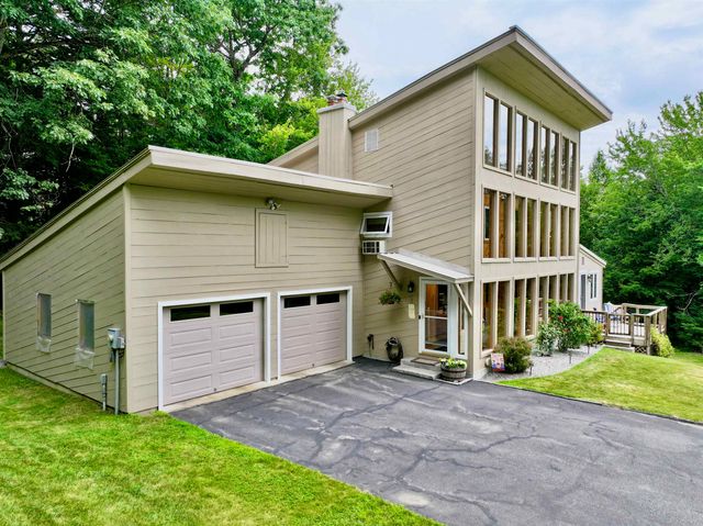 42 Thorndike Road, Weare, NH 03281