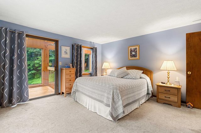 42 Thorndike Road, Weare, NH 03281