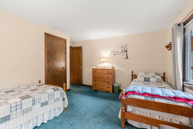 42 Thorndike Road, Weare, NH 03281