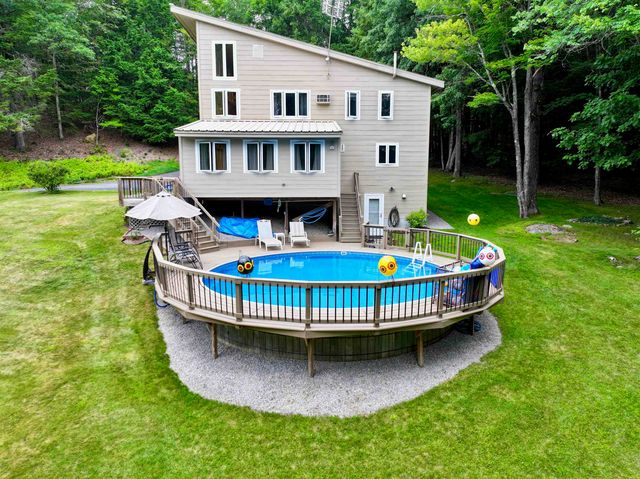 42 Thorndike Road, Weare, NH 03281