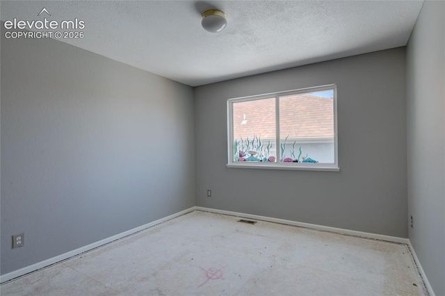 5655 Saddle Rock Road, Colorado Springs, CO 80918
