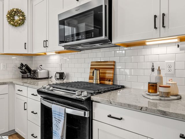 373 Fenwick Drive, Woodruff, SC 29388