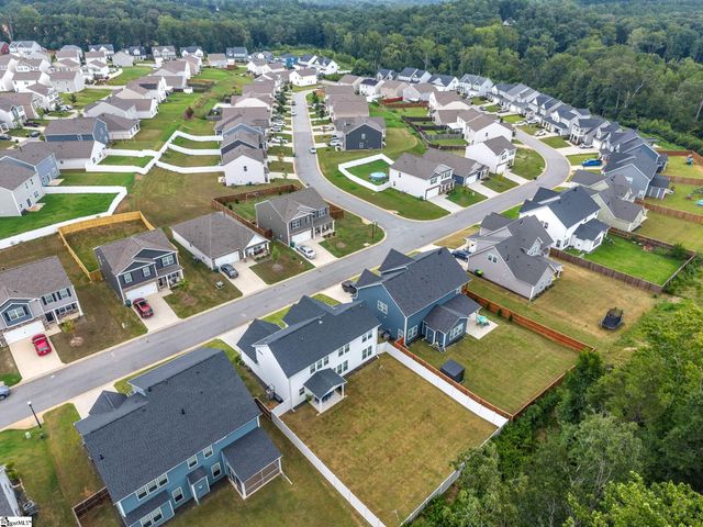 373 Fenwick Drive, Woodruff, SC 29388