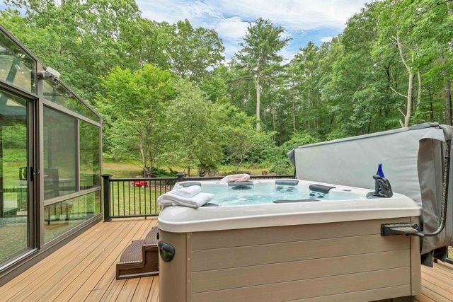 125 Castle Hill Road, Windham, NH 03087
