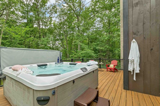 125 Castle Hill Road, Windham, NH 03087
