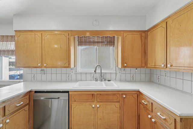 2905 San Pablo Street NE, Albuquerque, NM 87110