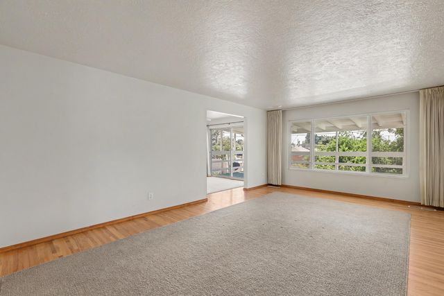 2905 San Pablo Street NE, Albuquerque, NM 87110