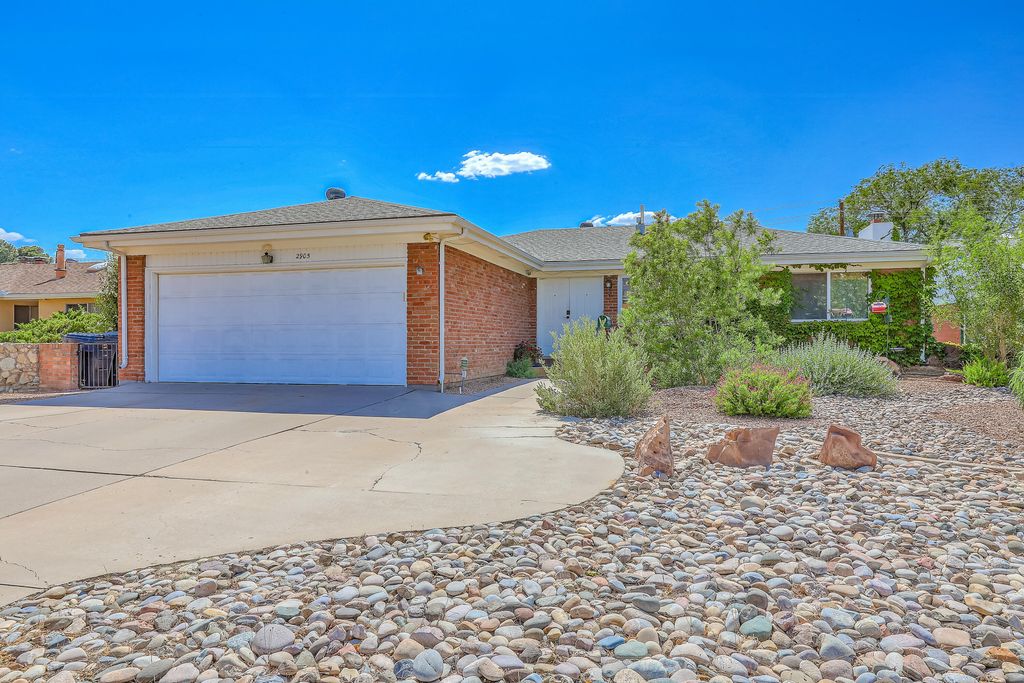 2905 San Pablo Street NE, Albuquerque, NM 87110