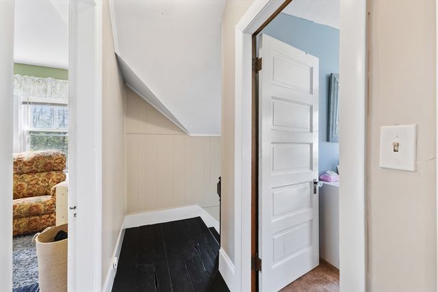 14 Park St, Auburn, MA 01501
