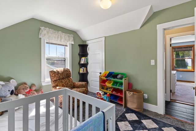 14 Park St, Auburn, MA 01501