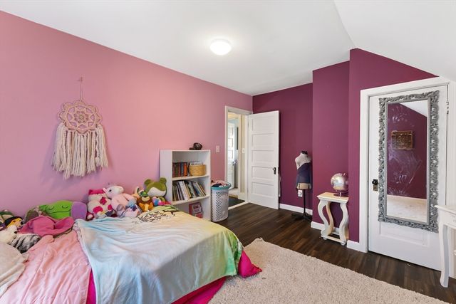 14 Park St, Auburn, MA 01501