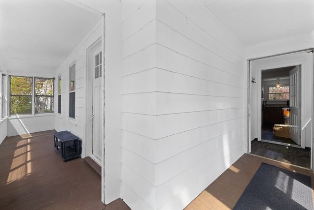 14 Park St, Auburn, MA 01501