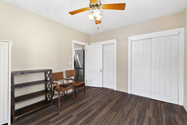14 Park St, Auburn, MA 01501