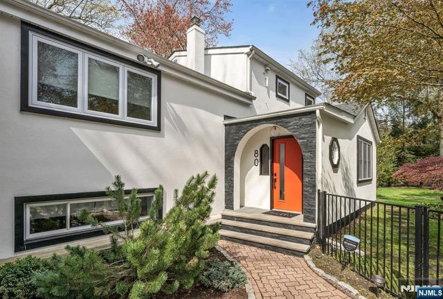 80 Harrington Avenue, Closter, NJ 07624
