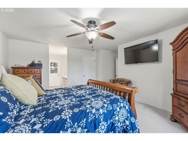 9890 Sw GRABHORN Rd, Beaverton, OR 97007