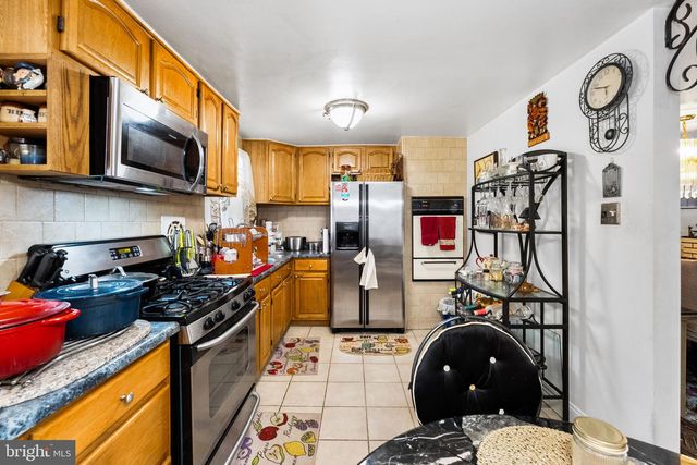2811 RYERSON PL, Philadelphia, PA 19114