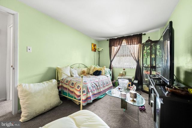 2811 RYERSON PL, Philadelphia, PA 19114