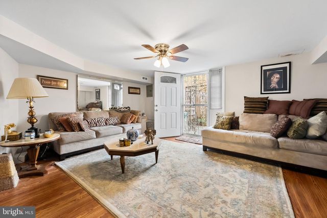 2811 RYERSON PL, Philadelphia, PA 19114