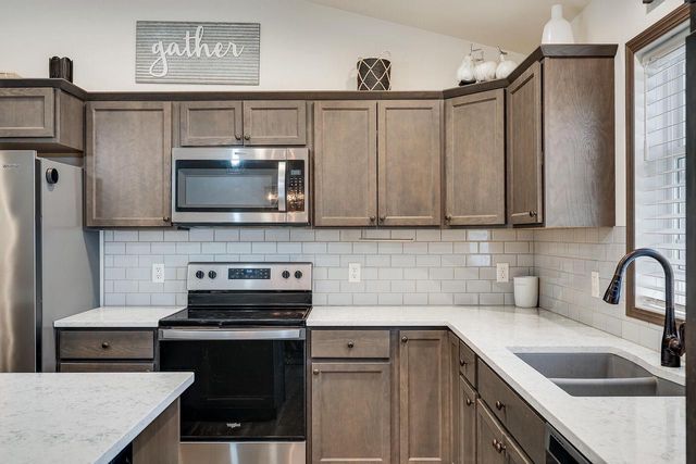 3141 Christenson LANE, Onalaska, WI 54650