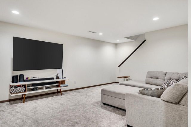 3141 Christenson LANE, Onalaska, WI 54650