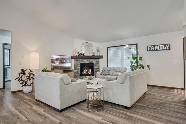 3141 Christenson LANE, Onalaska, WI 54650