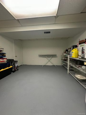 34080 BROOKSHIRE Drive, Sterling Heights, MI 48312