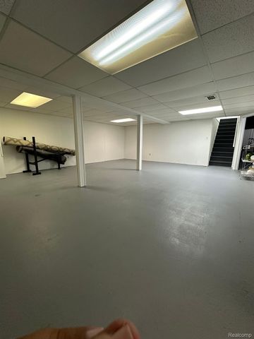 34080 BROOKSHIRE Drive, Sterling Heights, MI 48312