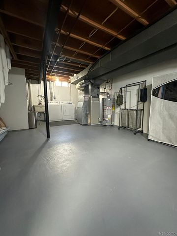 34080 BROOKSHIRE Drive, Sterling Heights, MI 48312