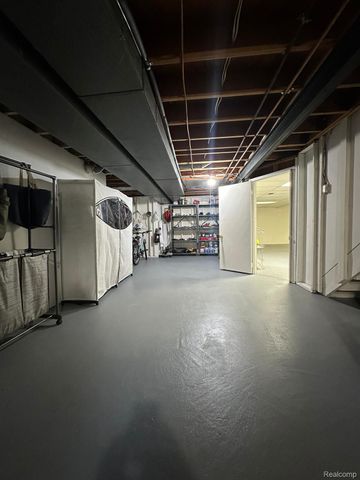 34080 BROOKSHIRE Drive, Sterling Heights, MI 48312