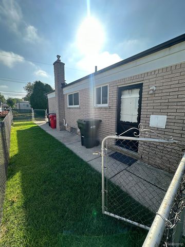 34080 BROOKSHIRE Drive, Sterling Heights, MI 48312