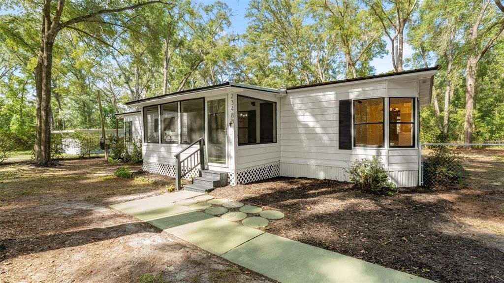 23488 NW 182ND AVENUE, High Springs, FL 32643