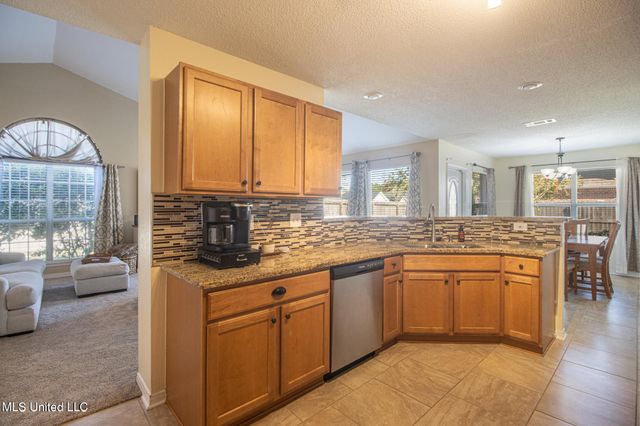 1574 Rachel Drive, Biloxi, MS 39532