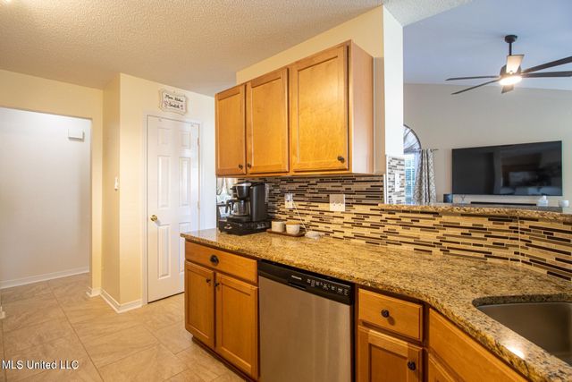 1574 Rachel Drive, Biloxi, MS 39532