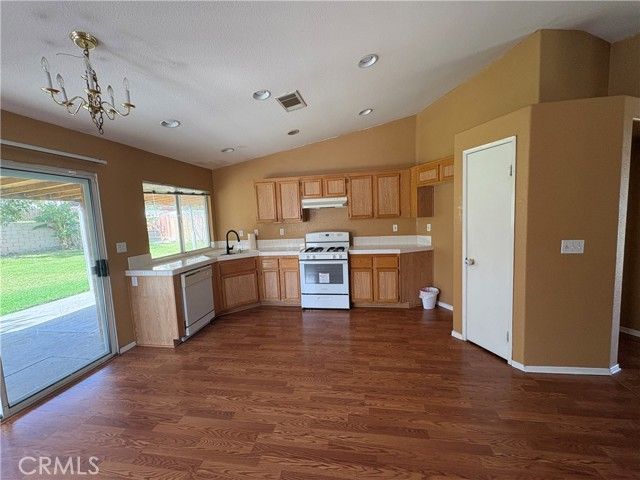 1804 N Pennsylvania, San Bernardino, CA 92411