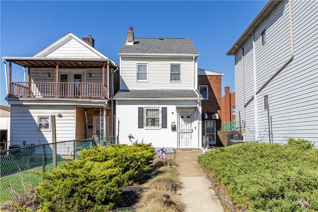 3245 Juliet St, Oakland, PA 15213