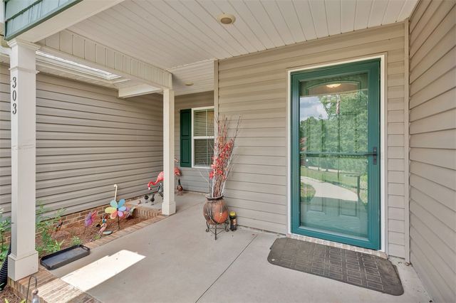 303 Plantation Point, Anderson, SC 29625
