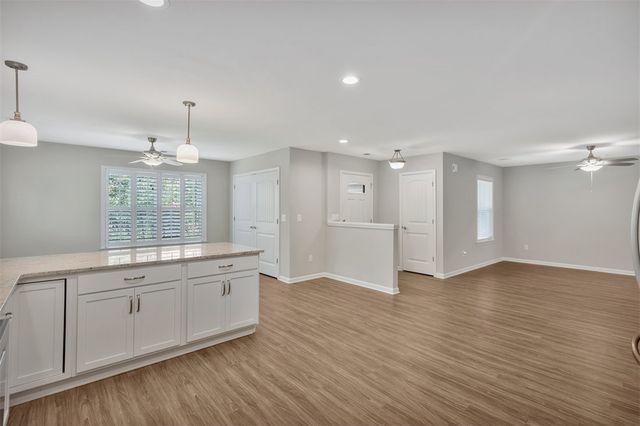 303 Plantation Point, Anderson, SC 29625