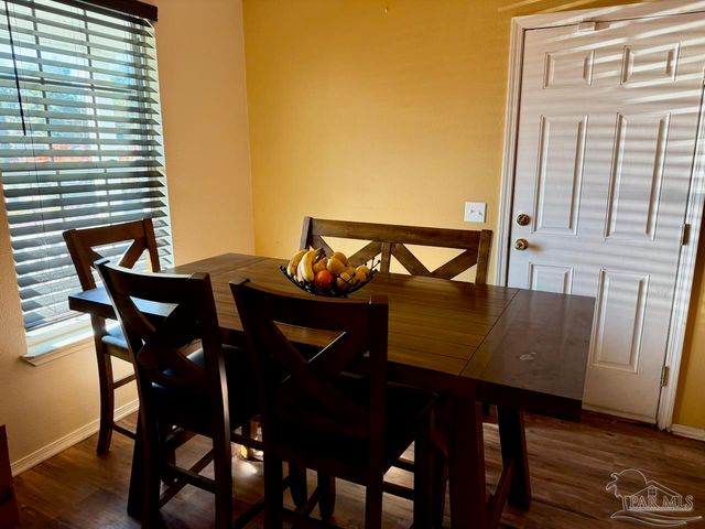 4130 W Jackson St, Pensacola, FL 32505