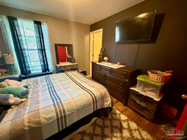 4130 W Jackson St, Pensacola, FL 32505