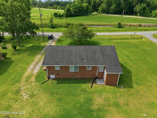 3236 Grainger Station Road, Kinston, NC 28501