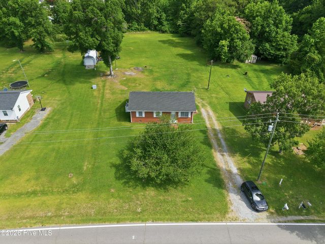 3236 Grainger Station Road, Kinston, NC 28501